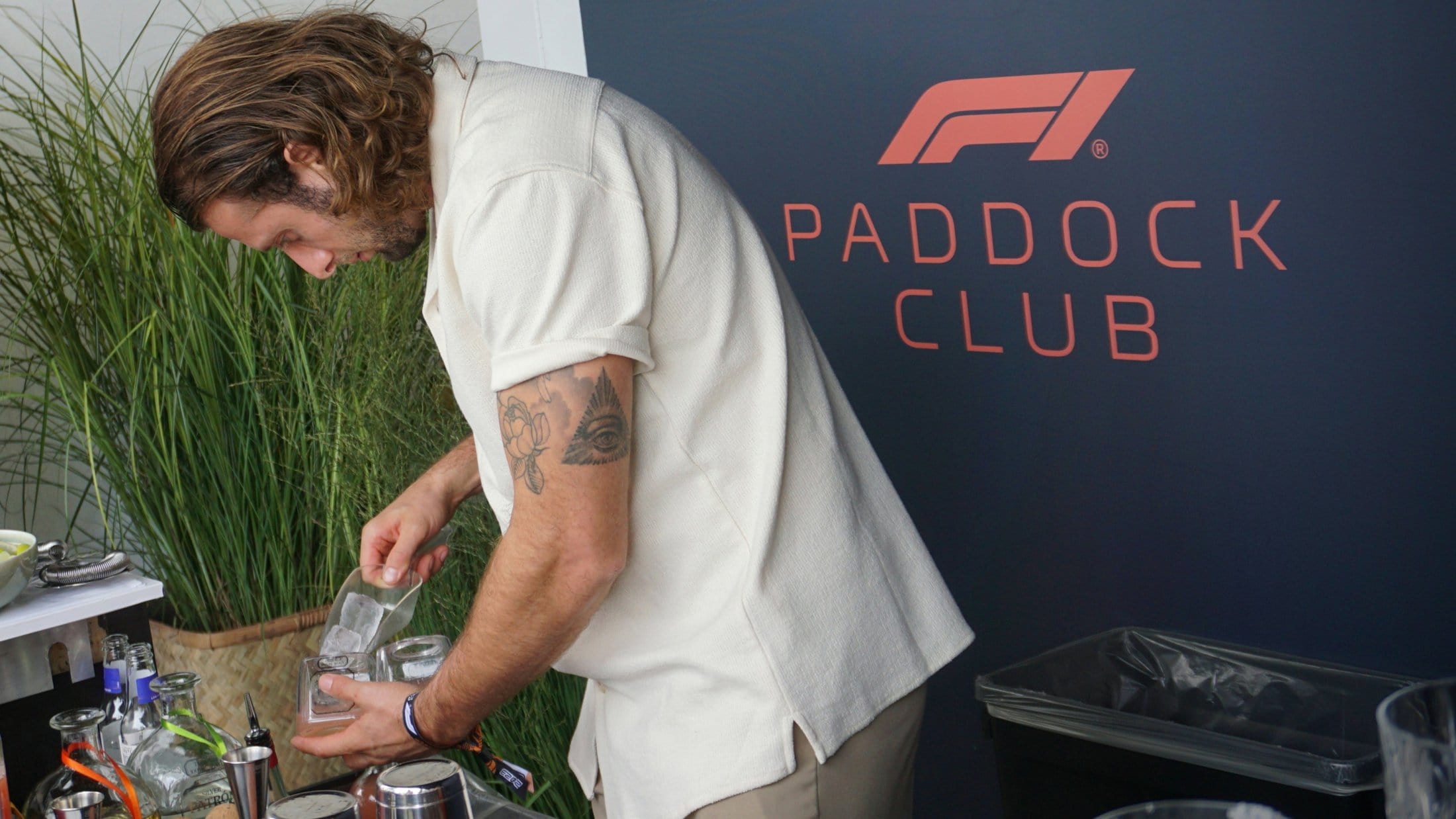 FORMULA 1 Paddock Club ™