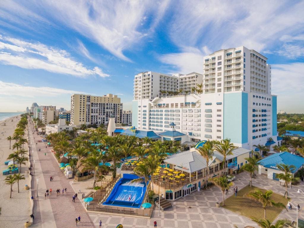 FORMULA 1 Miami 2026 | Margaritaville Beach Resort | Hollywood Beach